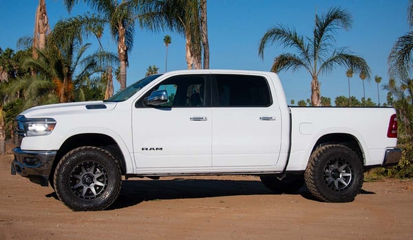 ICON: 2019-23 Ram 1500: к-кт підвіски 2-3 lift Stage 2